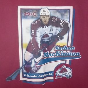 Mens large colorado avalanche nhl nat Mackinnon shirt
